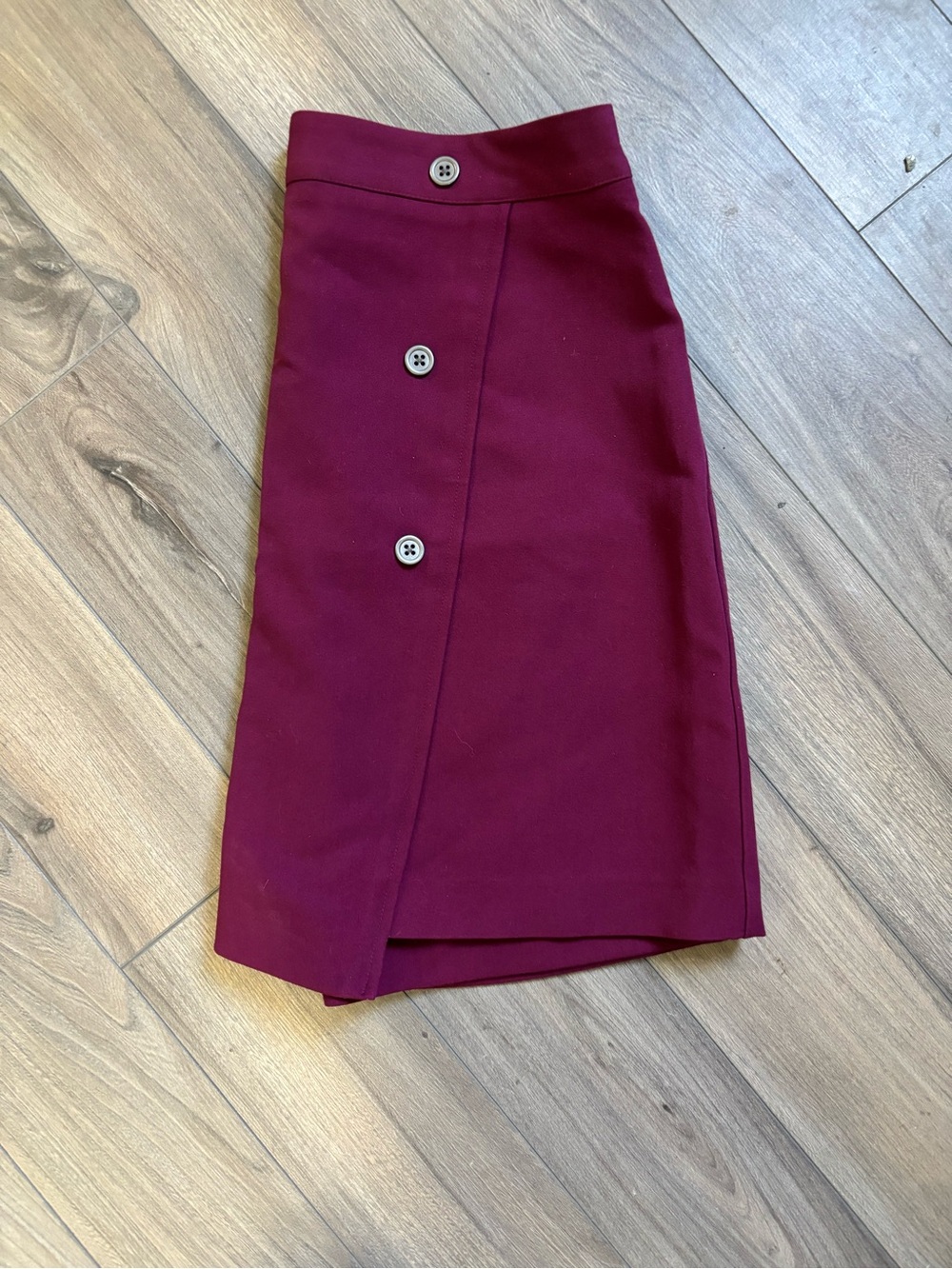 Women’s Banana Republic Magenta Skirt size 8